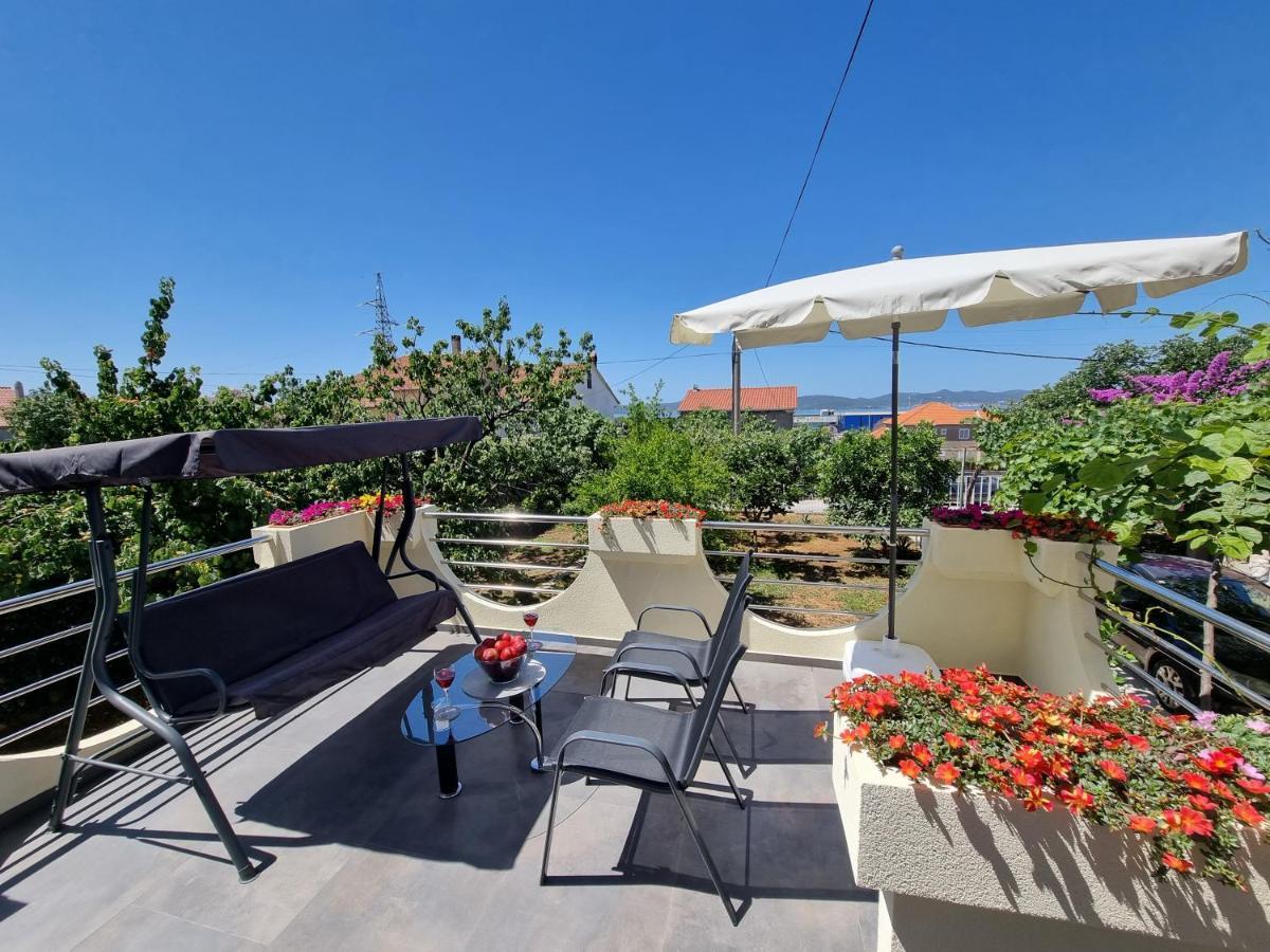 Apartman Lovre Задар Экстерьер фото
